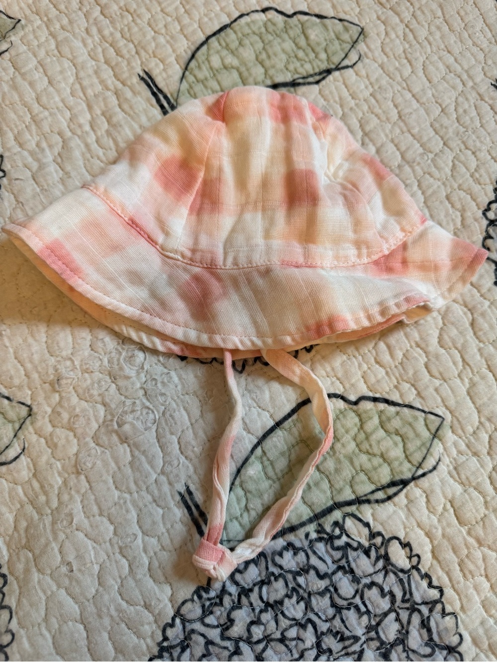 Angel Dear Baby Infant Sun Hat, Linen, 0-6 months
